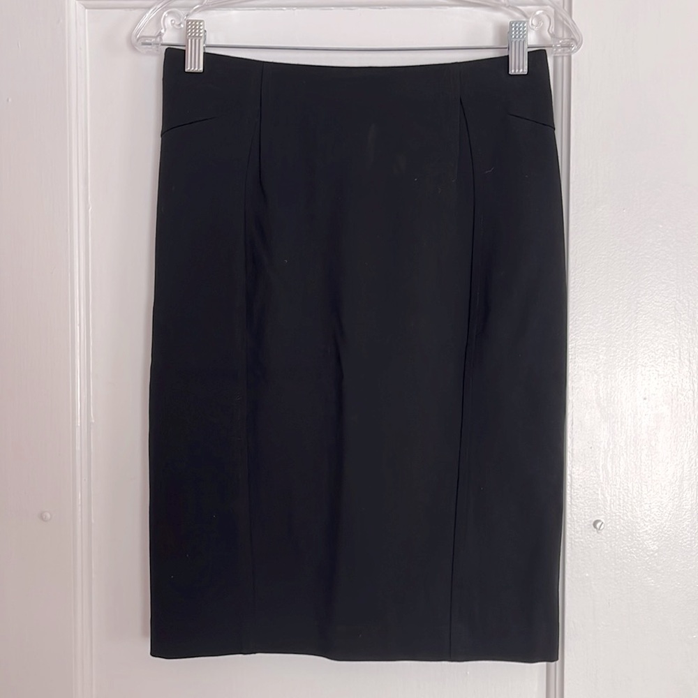 Ann Taylor Classic Black Pencil Skirt (Size 0)